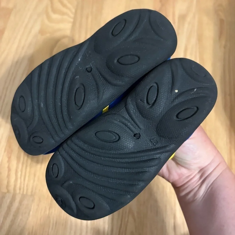 Ranly & Smily Blue Whale Kids Shoes Water Sz 27 Sz 10 US